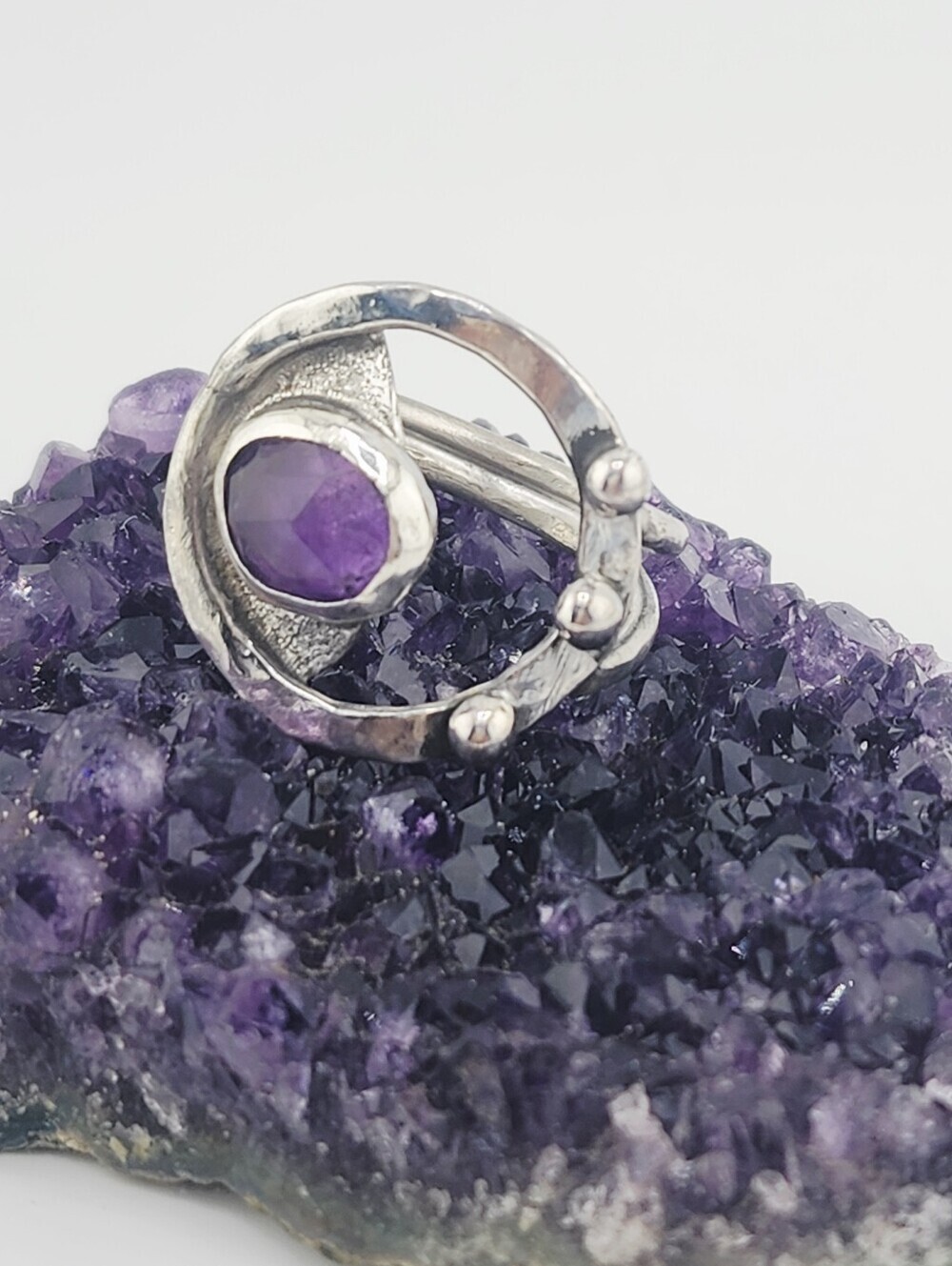 AMETHYST ROSE-CUT GEMSTONE CIRCLE RING HANDMADE IN STERLING SILVER SIZE 9 - Picture 12 of 16